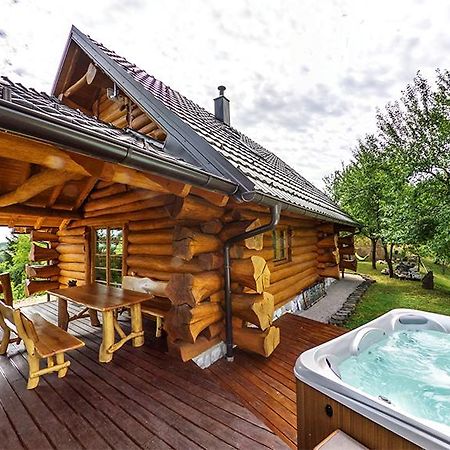 Bear'S Log Villa Seliste Dreznicko Bagian luar foto