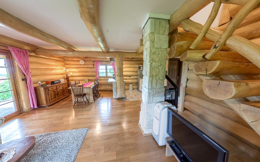 Bear'S Log Villa Seliste Dreznicko Bagian luar foto